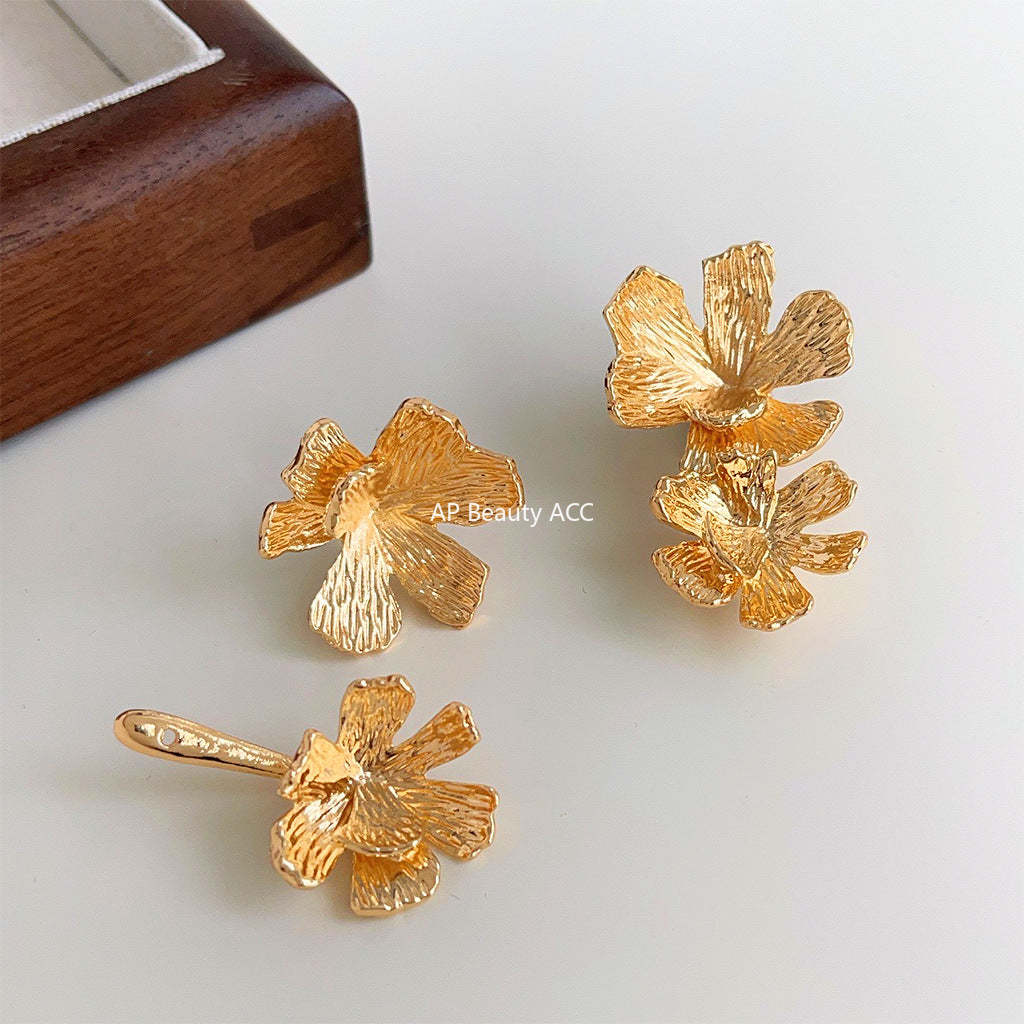 C관 - 입체 꽃 14K 도금 세련된 귀걸이 [4333] 24.06-3