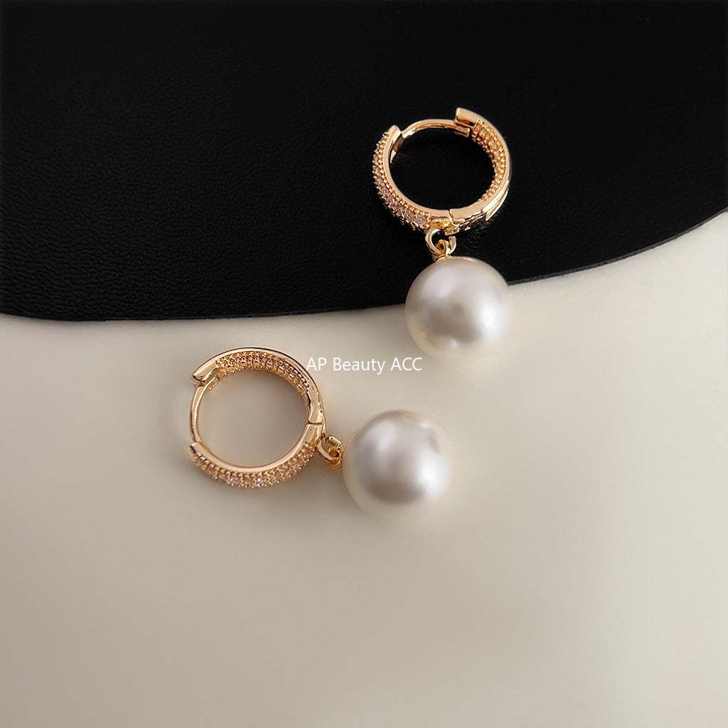 C관 - 미세 큐빅 14K 도금 기하학 진주 귀걸이 [3600] 24.01-4