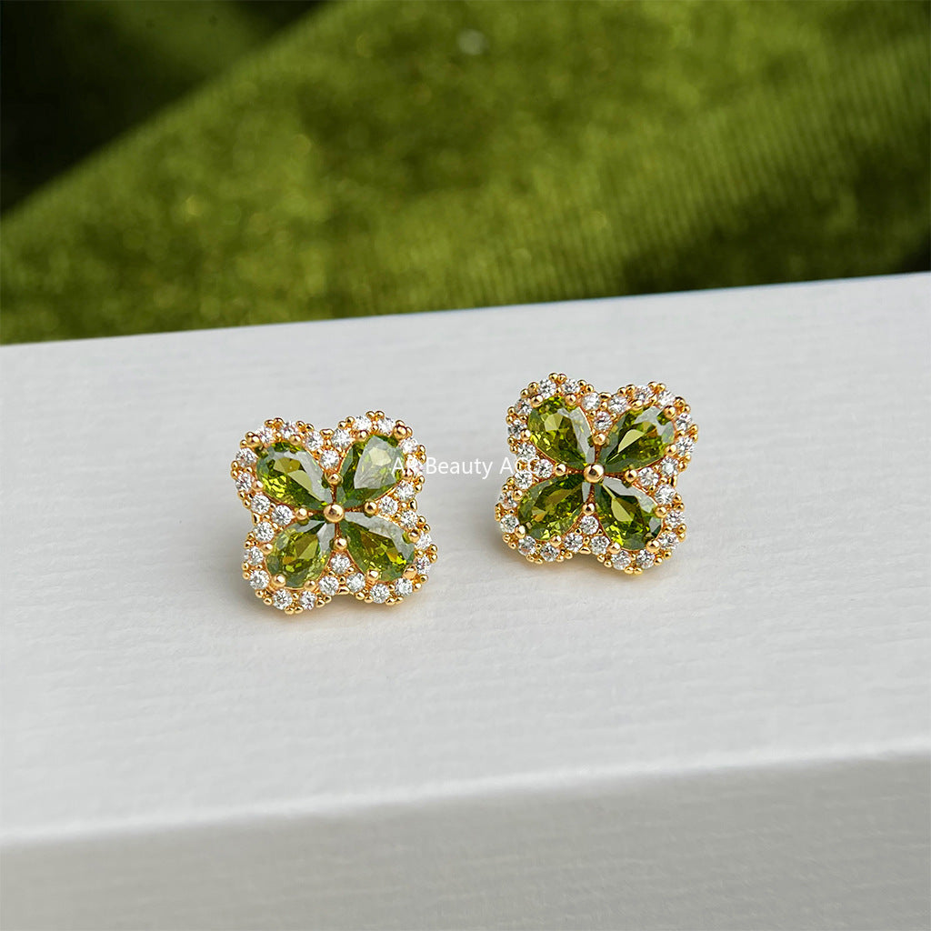 C관 - 925 은침 올리브 그린 큐빅 클로버 스터드 귀걸이 [6829] 25.10-1