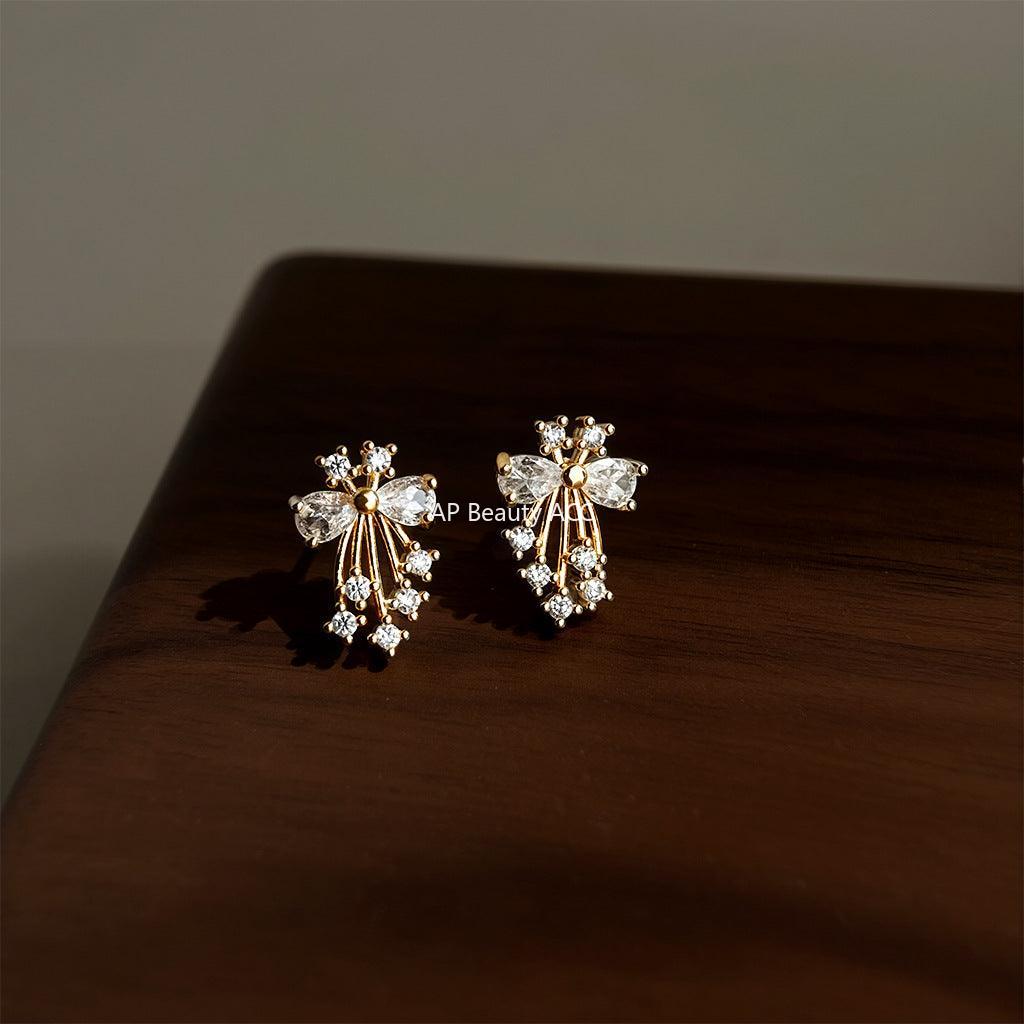 C관 - 큐빅 플라워 나비 18K 도금 귀걸이 [5770] 25.04-2