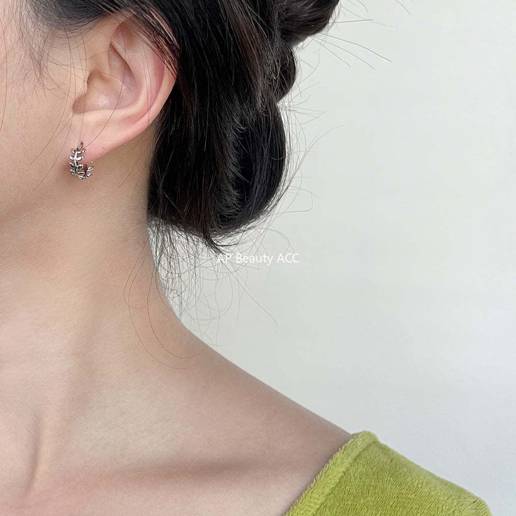 C관 - 개성 있는 인스타그램 스타일 나뭇잎 백금 도금 귀걸이 [3864] 24.04-4