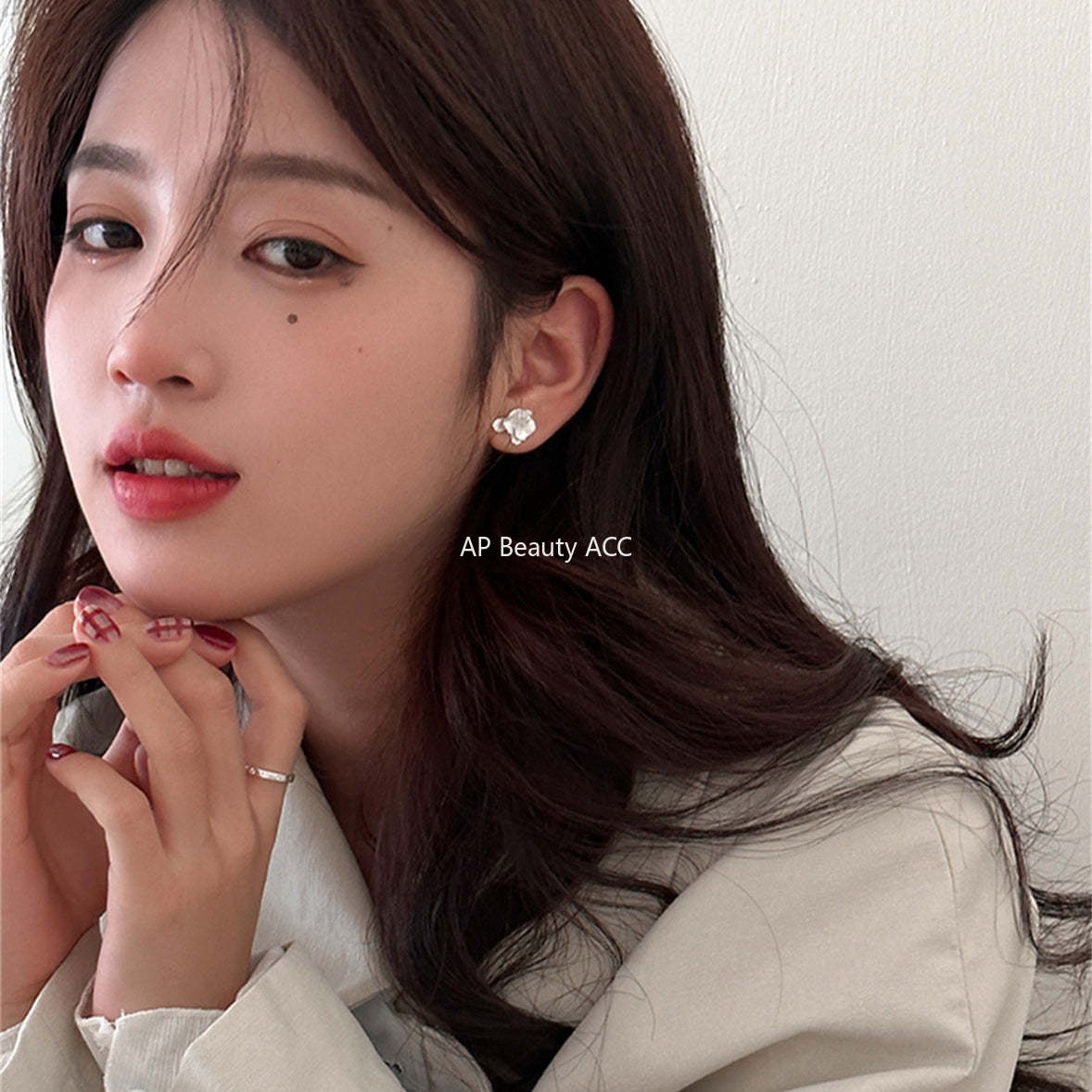 A관 - 화이트 플라워 은침 귀걸이 [EH-3304] 24.11-2