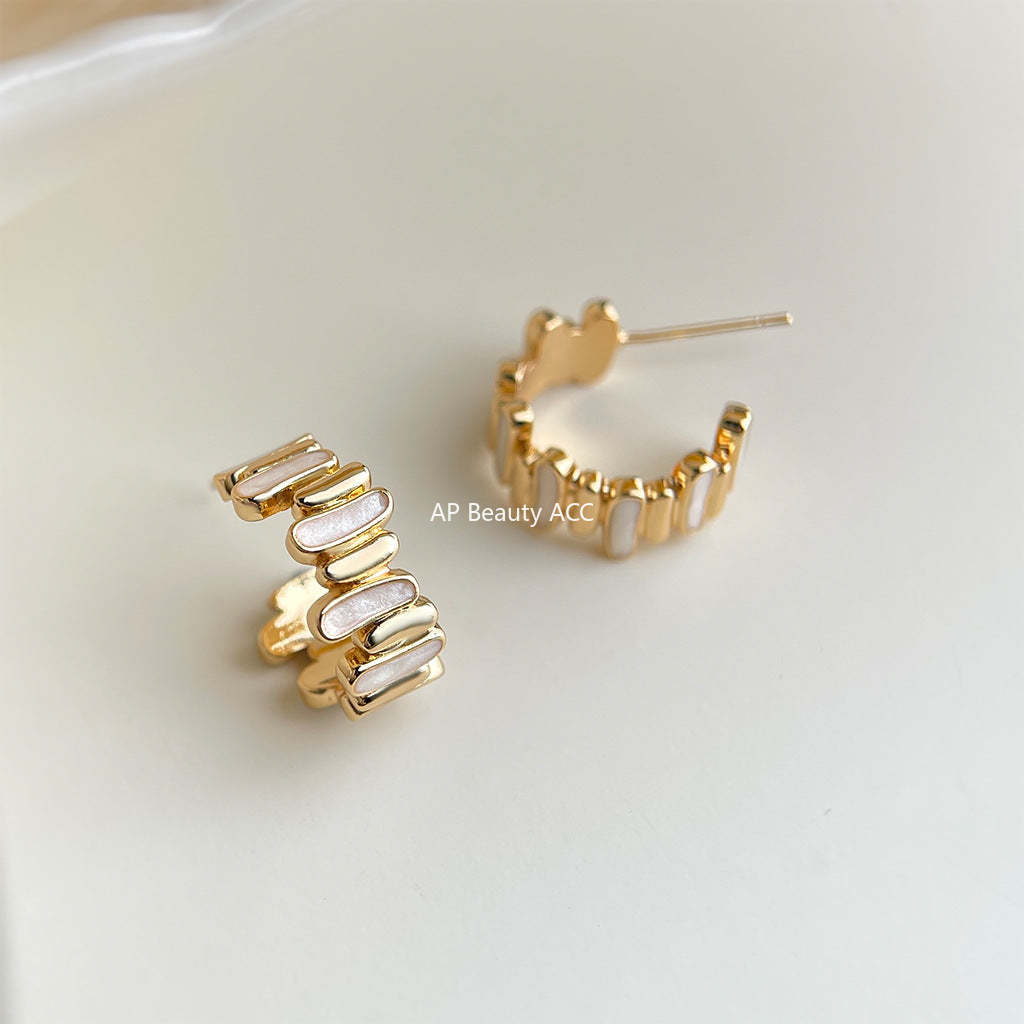 C관 - 14K 도금 925 은침 비정형 원형 디자인 귀걸이 [7098] 25.11-3