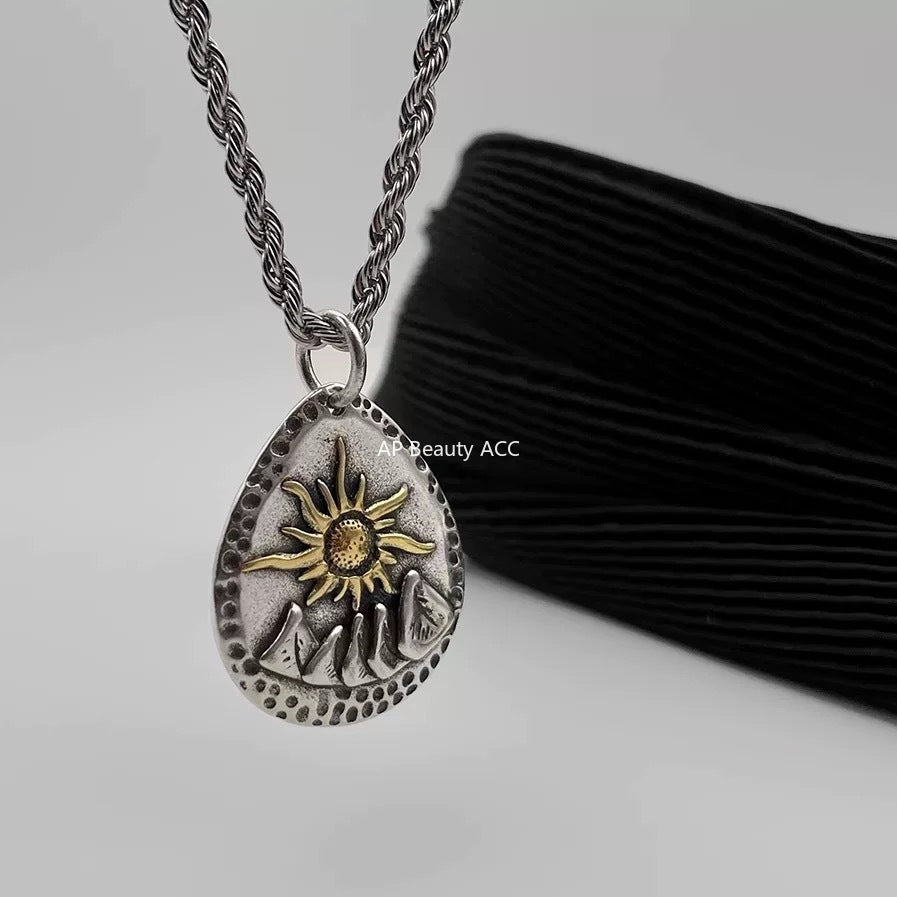 G관 - 해와 달 디자인 펜던트 목걸이 [X1194] 25.10-1