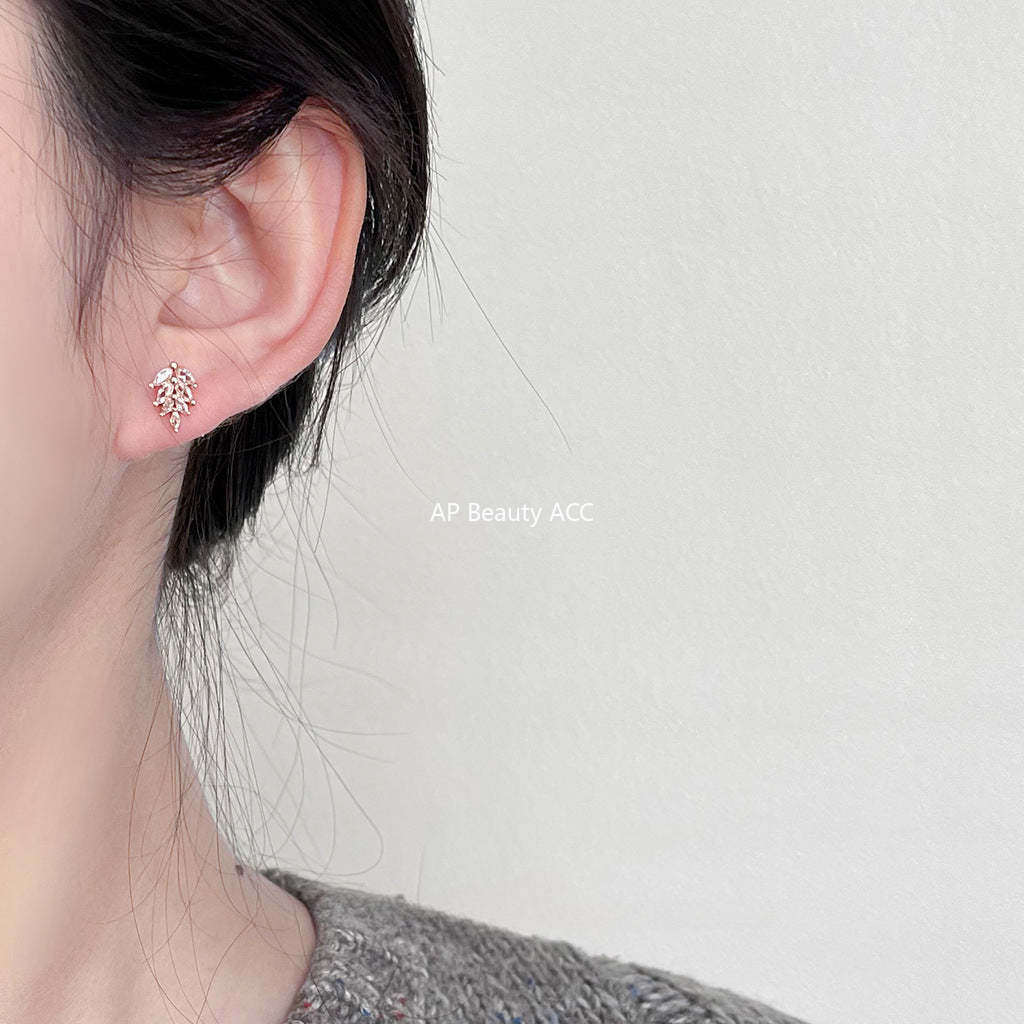 C관 - 밀 이삭 미니 큐빅 간결한 패셔너블한 은침 귀걸이 [3735] 24.04-1