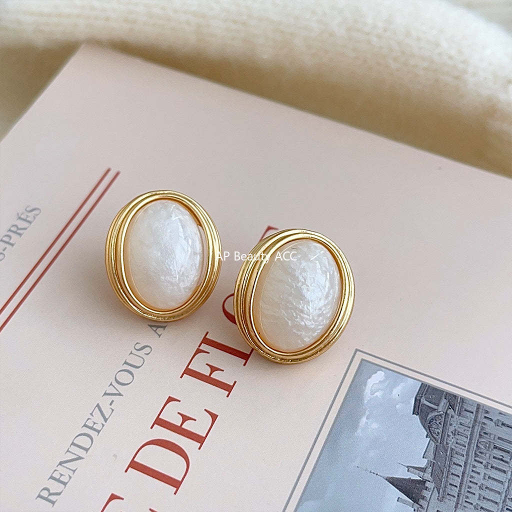 C관 - 프렌치 레트로 홍콩 스타일 와인 레드 타원형 14K 도금 무광 귀걸이 [3570-3571] 24.01-2