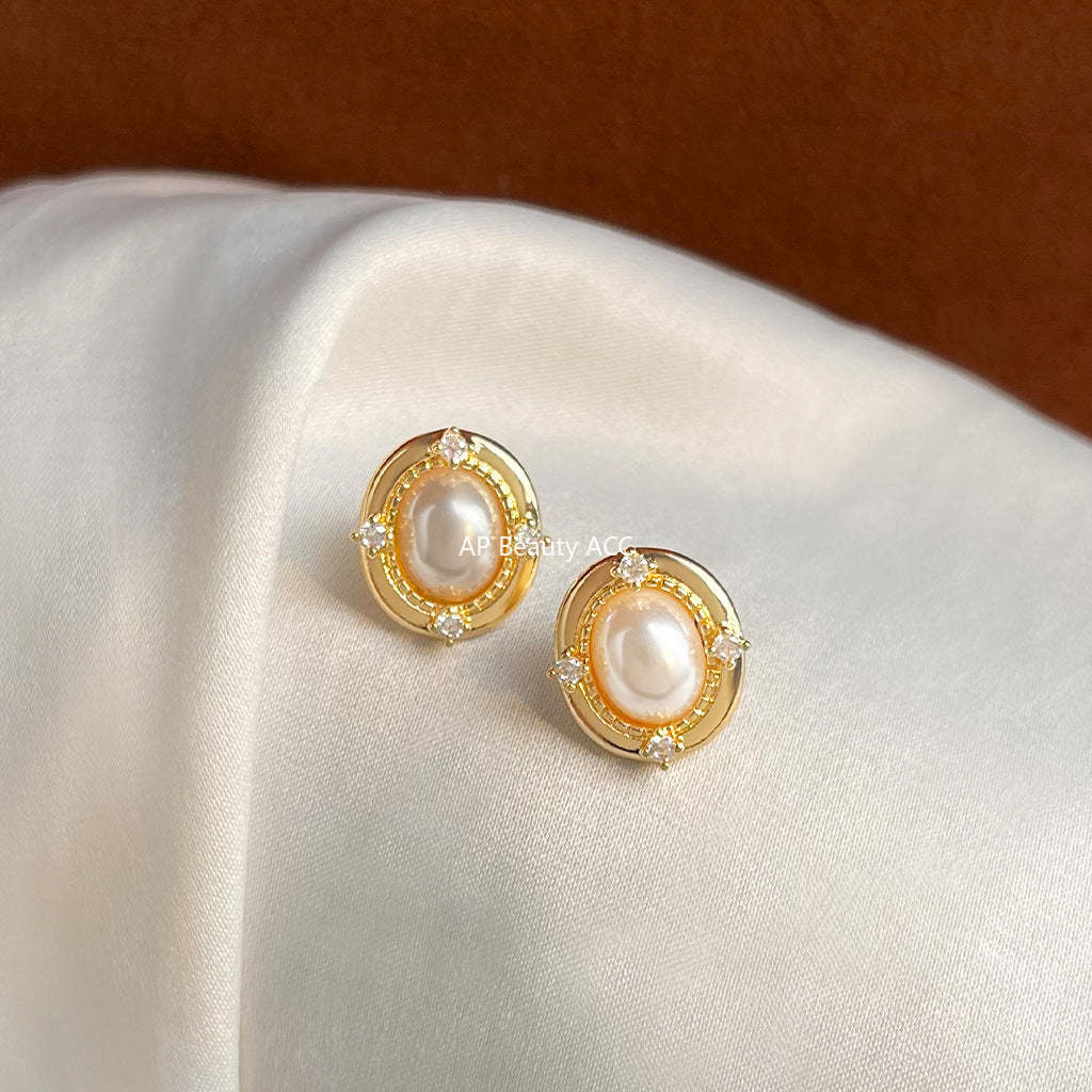 C관 - 14K 도금 925 은침 타원형 진주 큐빅 귀걸이 [5467] 25.02-2