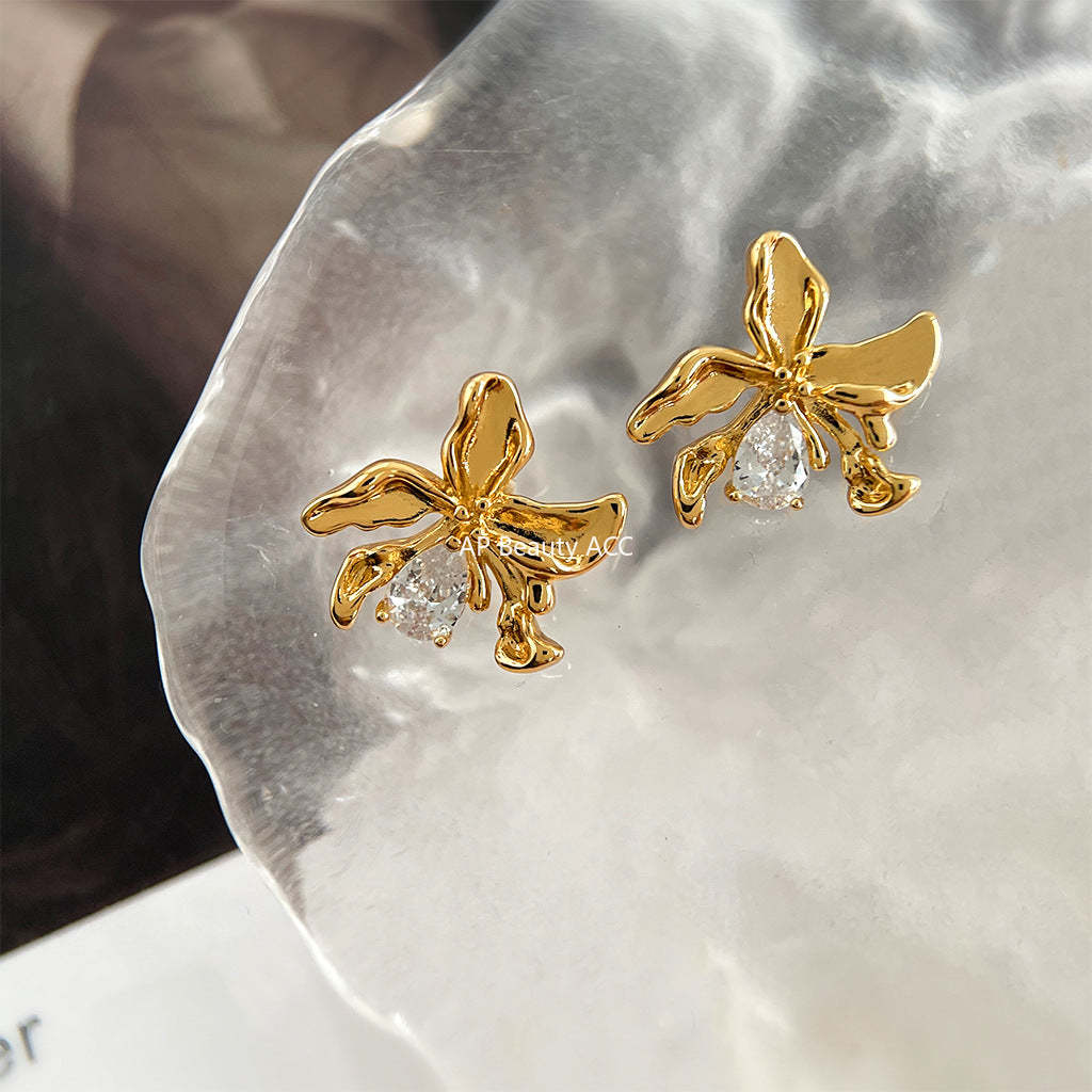 C관 - 미니 큐빅 플라워 에나멜 독창적 스윗한 14K 도금 귀걸이 [4445-4518] 24.07-2