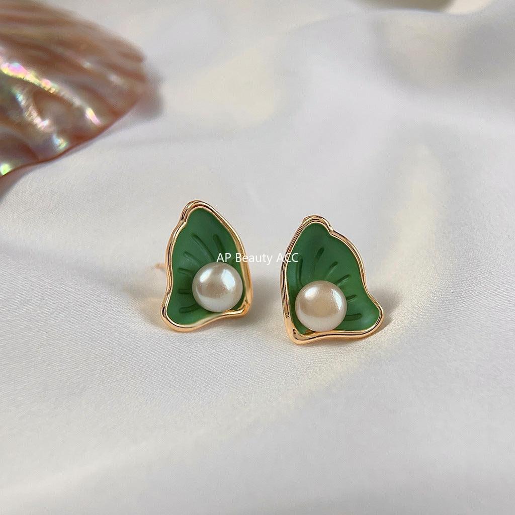 C관 - 봄여름 담수 진주 아티스트 디자이너 모델 14K 도금 귀걸이 [3636] 24.03-4