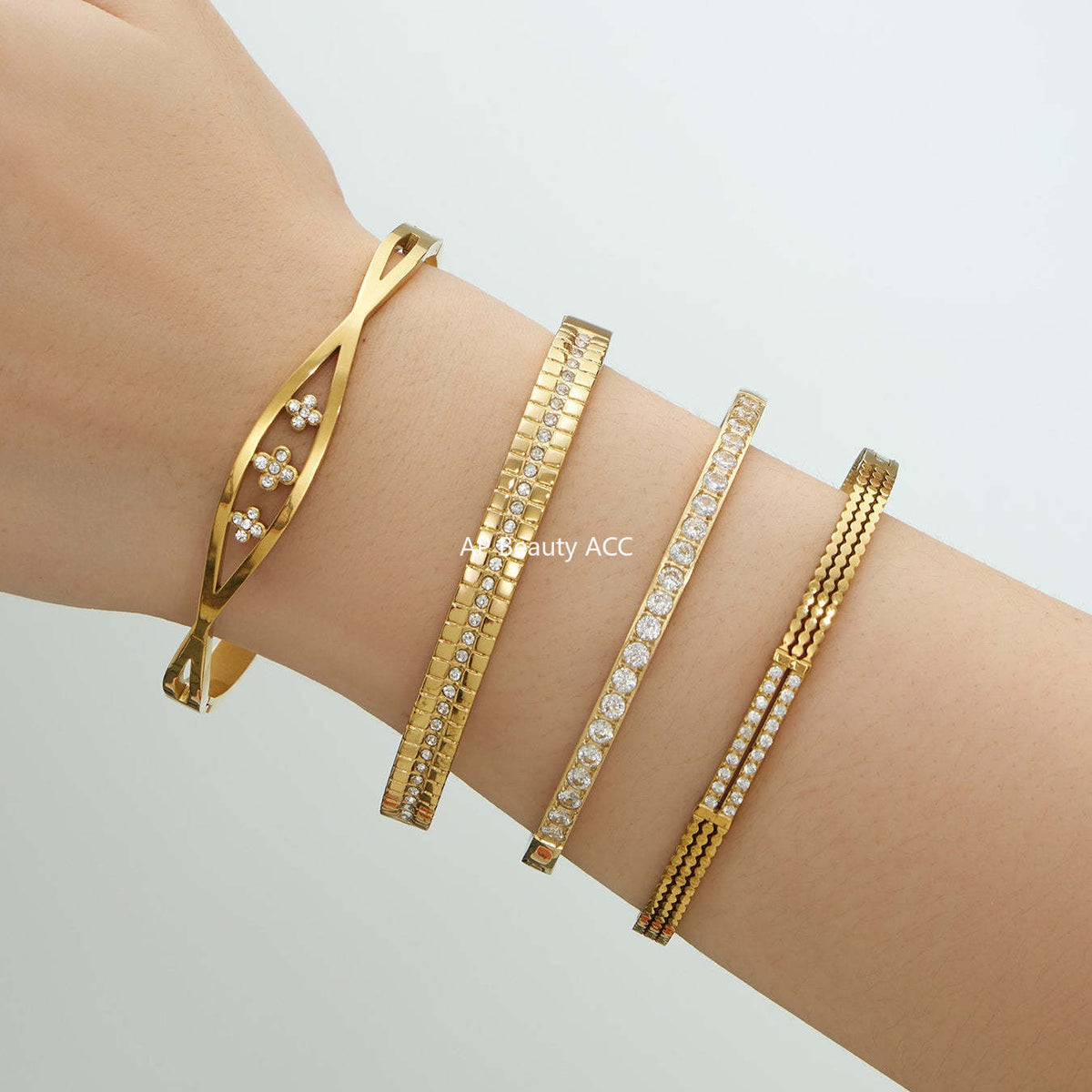 D관 - 큐빅 라인 18K 도금 스테인리스 스틸 뱅글 팔찌 [Z512-15] 25.12-2