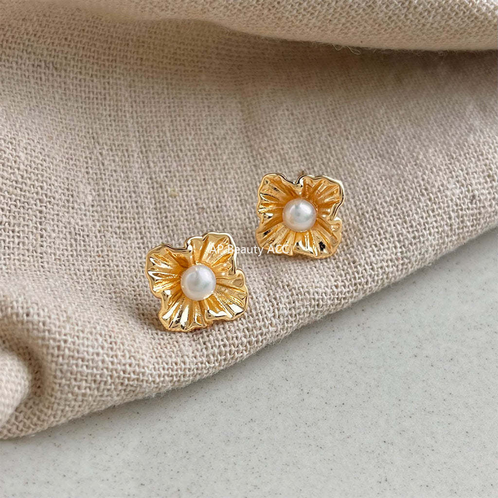 C관 - 14K 도금 925 은침 담수 진주 플라워 귀걸이 [5594] 25.02-3