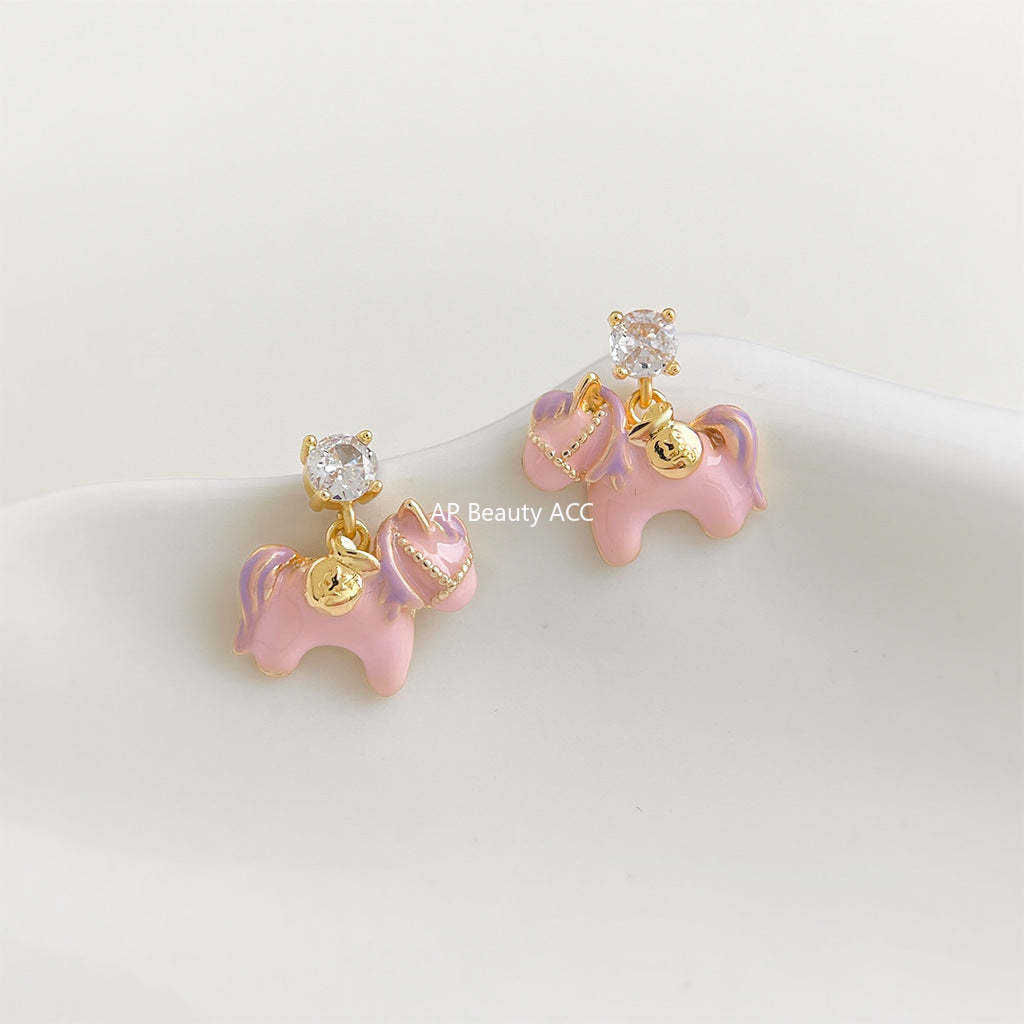 C관 - 925 은침 핑크 말 큐빅 핸드페인팅 귀걸이 [7244] 25.12-3