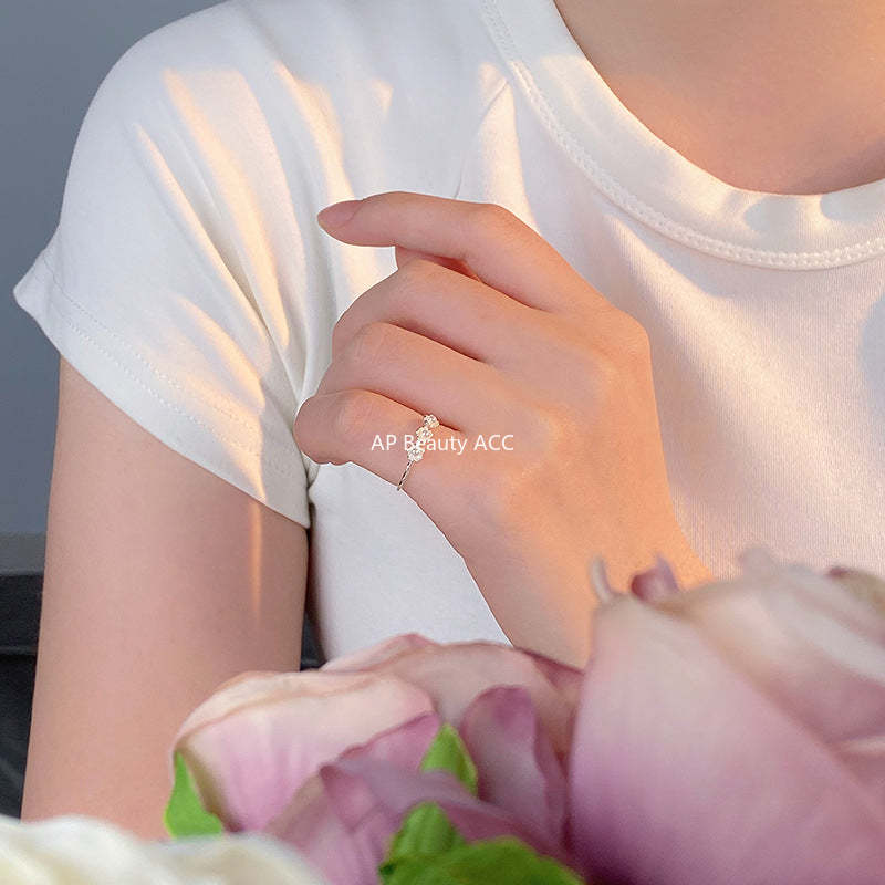 B관 - 925 실버 트리플 진주 플라워 반지 [YC5516R] 24.05-5