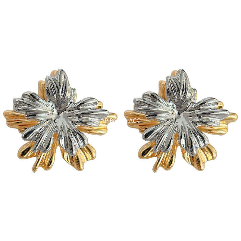 C관 - 14K 도금 은침 디자이너 나뭇잎 귀걸이 [4128] 24.05-5