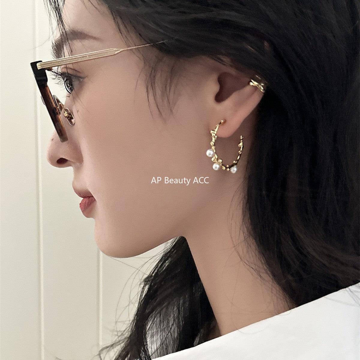A관 - 진주 대형 C형 은침 귀걸이 [EH-3556] 25.04-2