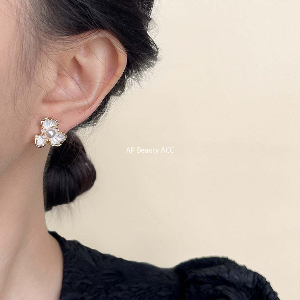 C관 - 아이리스 14K 도금 입체 꽃 귀걸이 [4419] 24.07-2