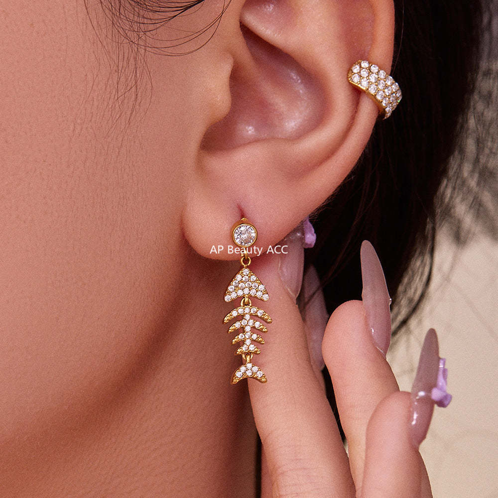 D관 - 스테인리스 18K 도금 풀큐빅 물고기뼈 볼드 이어커프 귀걸이 [F1123-F983] 25.10-5