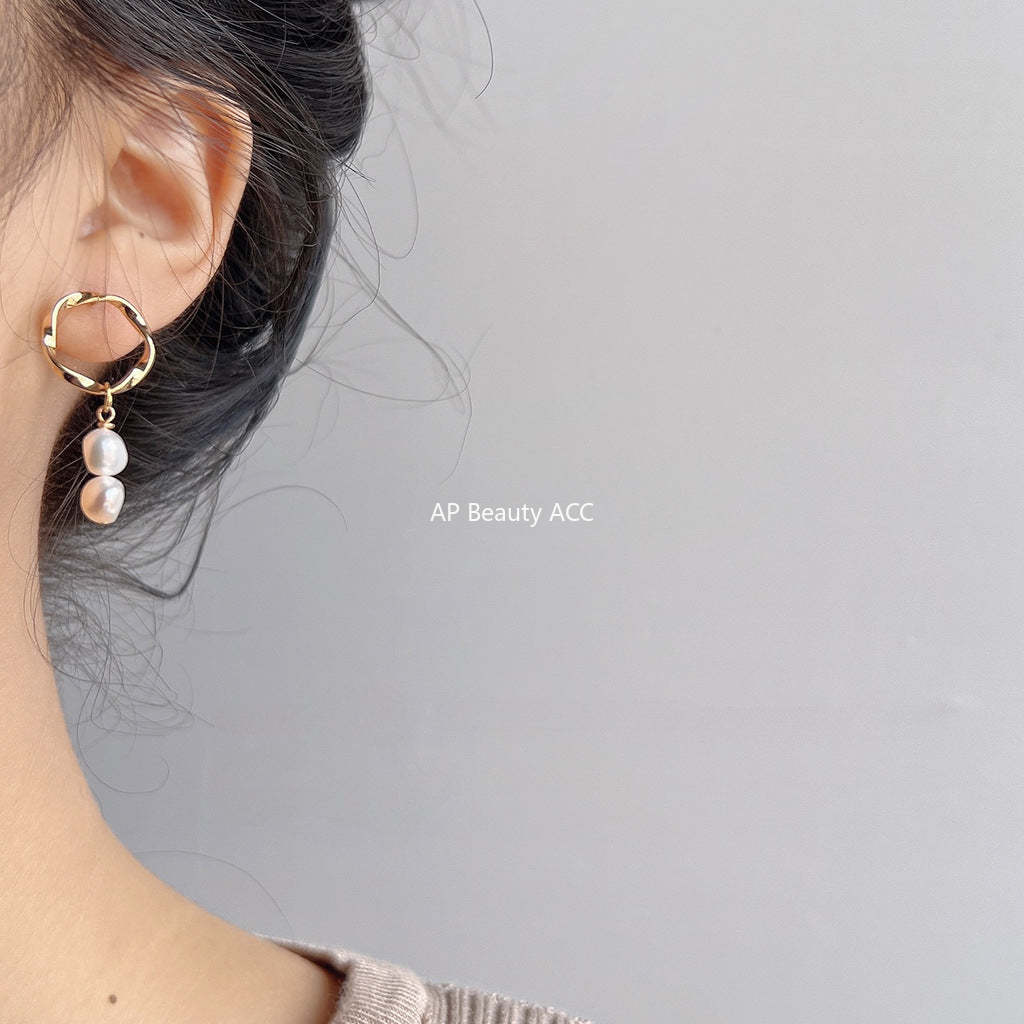 C관 - 바르셀로나 스타일 담수 진주 물방울 은침 귀걸이 [399] 24.04-1