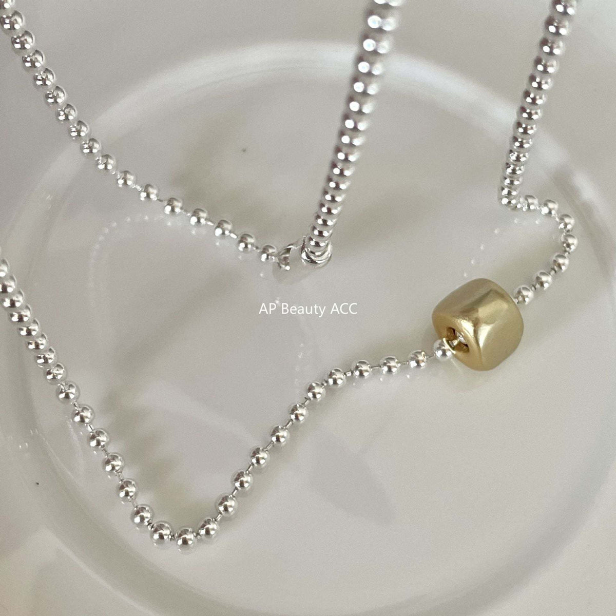 F관 - 925 실버 삼각 무광 비즈 목걸이 [B1167] 25.12-3