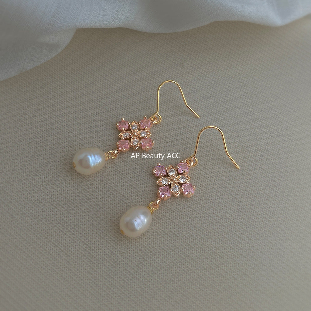 C관 - 클로버 미니 큐빅 담수진주 후크형 귀걸이 [7045] 25.11-1