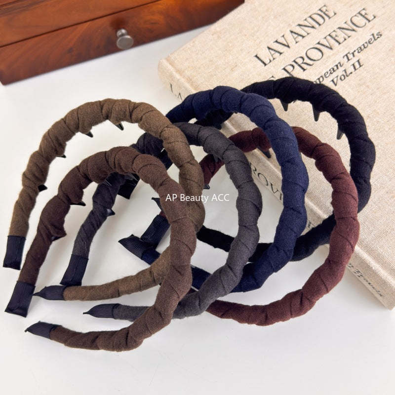 E관 - 소프트 벨벳 패브릭 꼬임 디자인 머리띠 [27499] 25.09-4