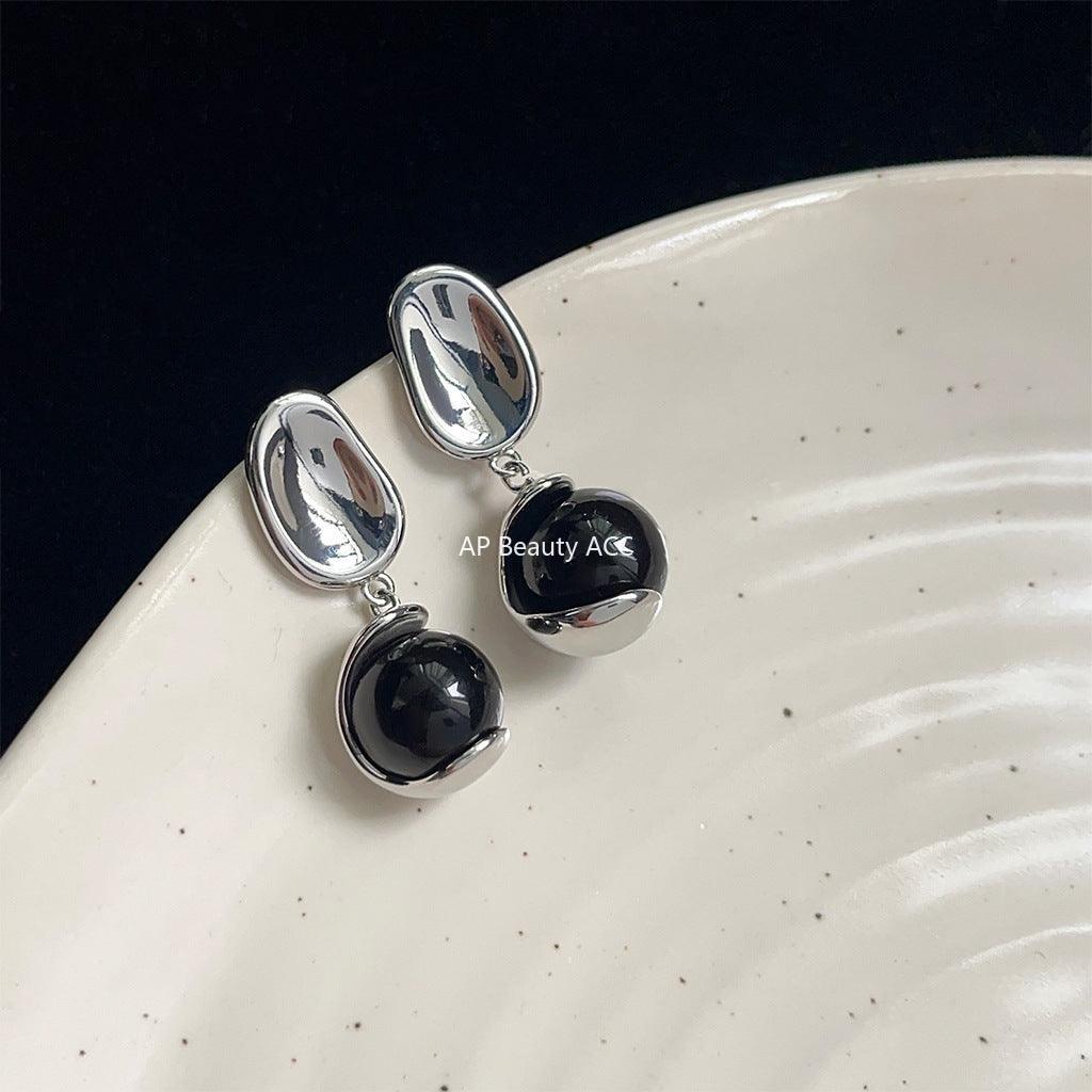 C관 - 디자이너 감각의 고급스러운 은침 귀걸이 [3643] 24.03-4