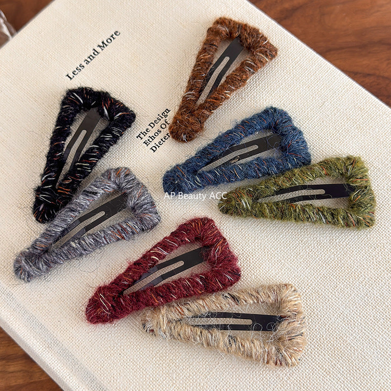 E관 - 니트실 스틸 삼각형 헤어핀 [27528] 25.10-1