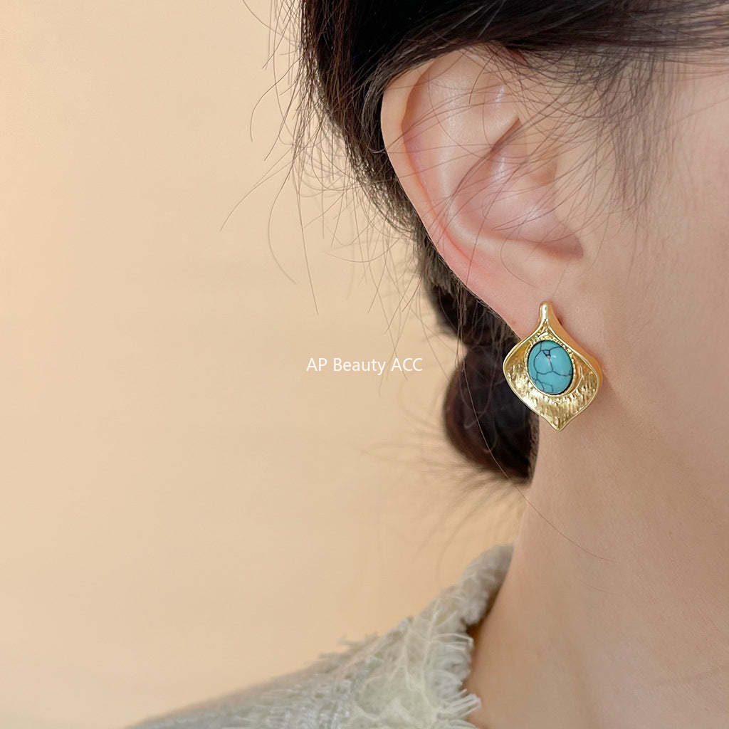 C관 - 14K 도금 잎 디자인 합성 터키석 귀걸이 [5032] 25.03-2