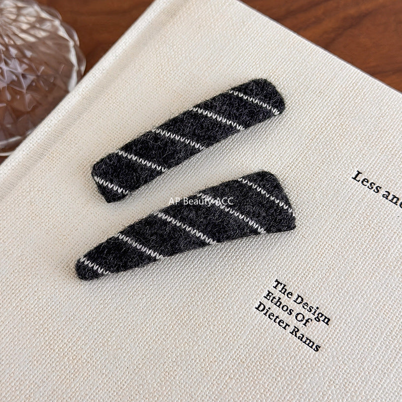 E관 - 털실 사선 스트라이프 빈티지 세트 헤어핀 [27529] 25.10-1