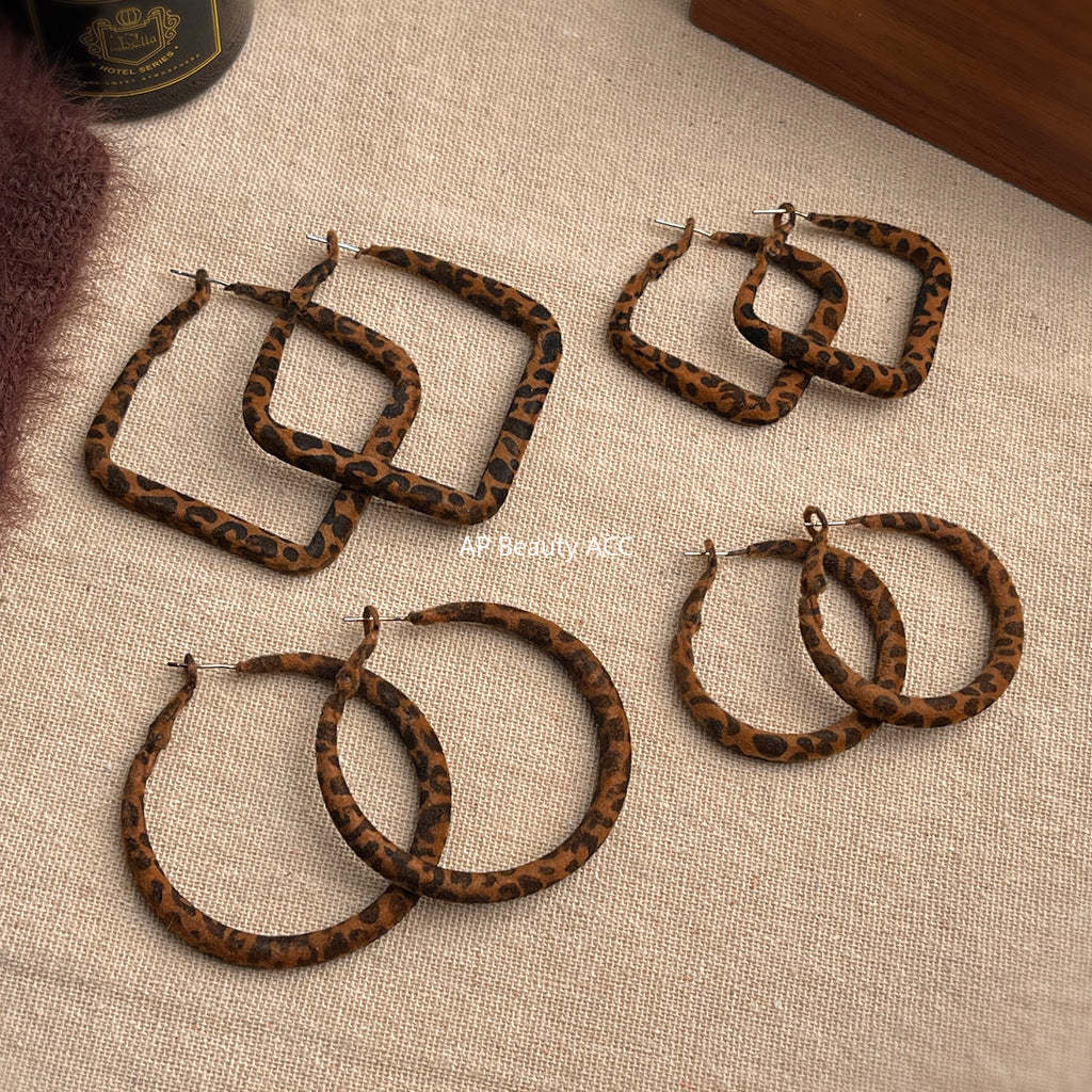 C관 - 925 은침 플록킹 벨벳 호피무늬 대형 귀걸이 [6997-7000] 25.10-5
