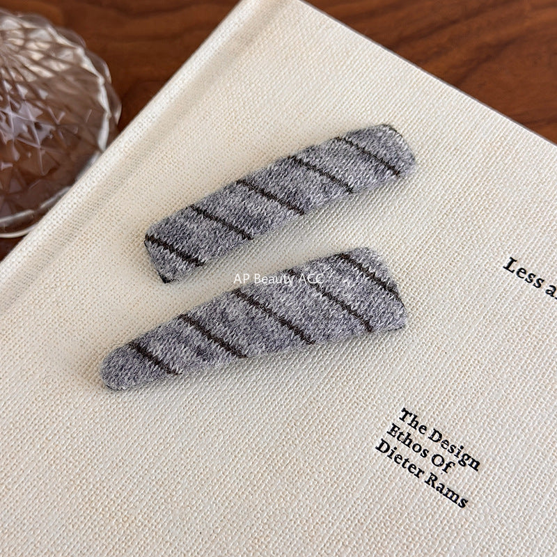 E관 - 털실 사선 스트라이프 빈티지 세트 헤어핀 [27529] 25.10-1