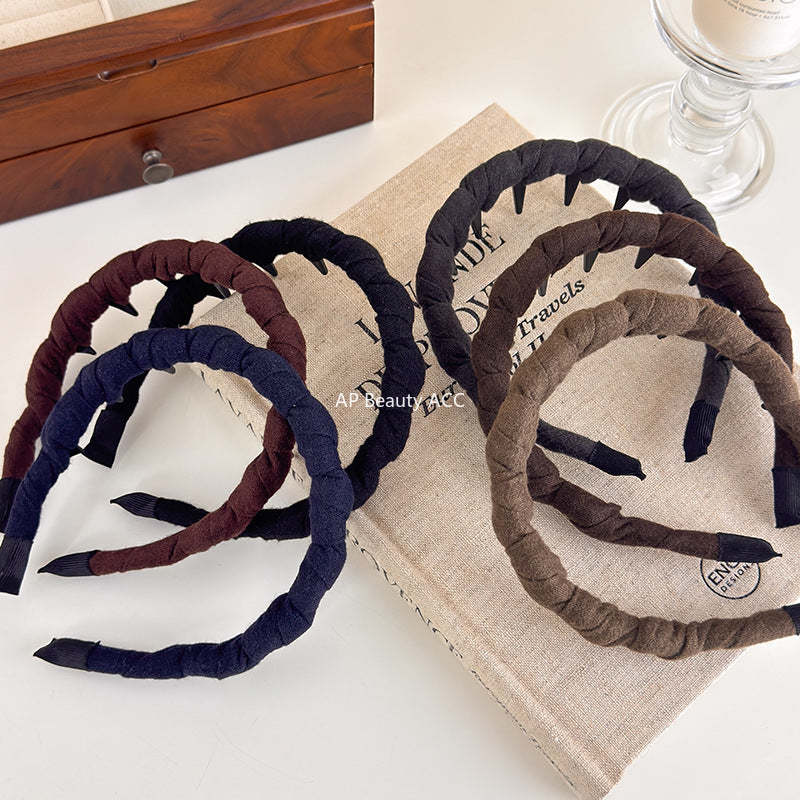 E관 - 소프트 벨벳 패브릭 꼬임 디자인 머리띠 [27499] 25.09-4