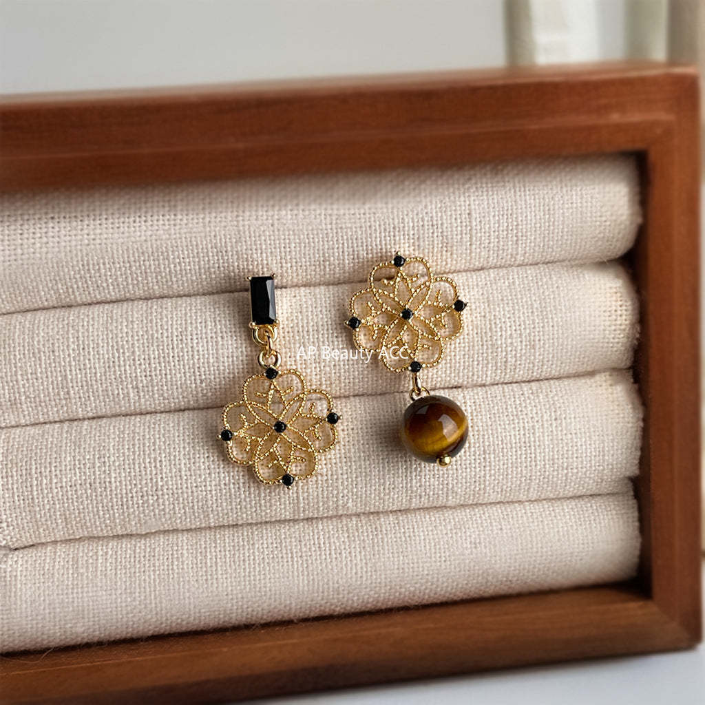 C관 - 925 은침 핸드메이드 호안석 큐빅 비대칭 귀걸이 [6952] 25.10-4