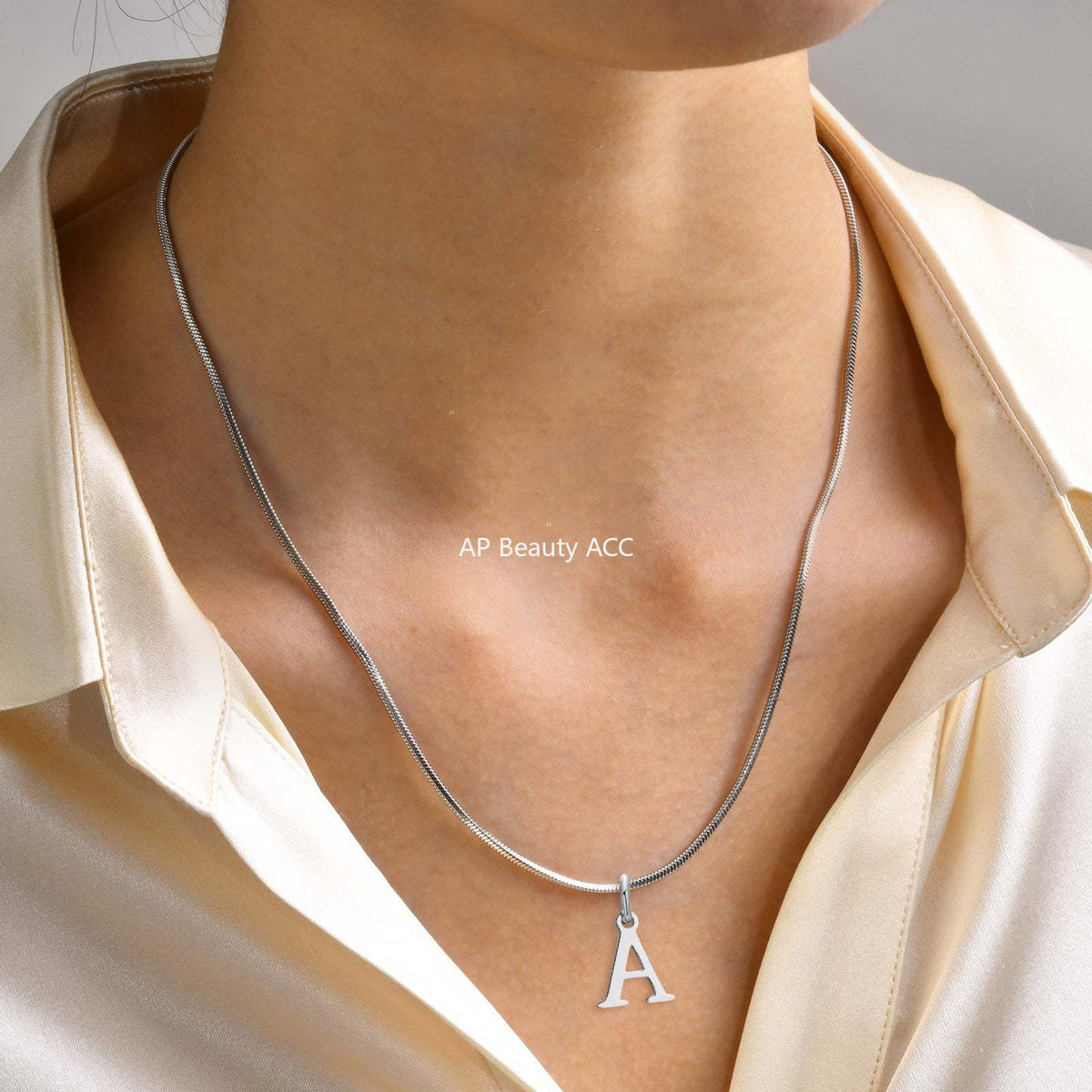 G관 - 스네이크 체인 알파벳 스테인리스 목걸이 [NC-1315] 25.11-3