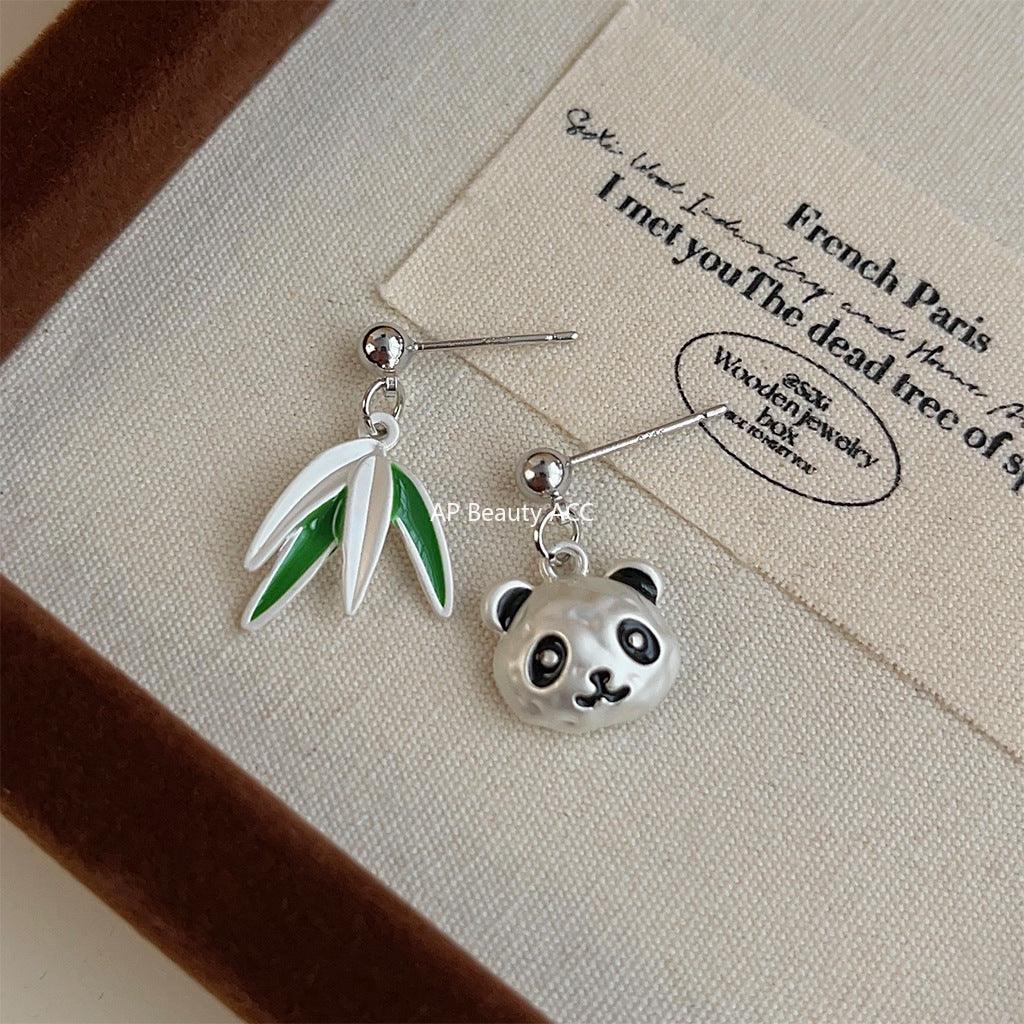 C관 - 비대칭 귀여운 팬더 유니크 대나무 디테일 은침 귀걸이 [3644] 24.03-3
