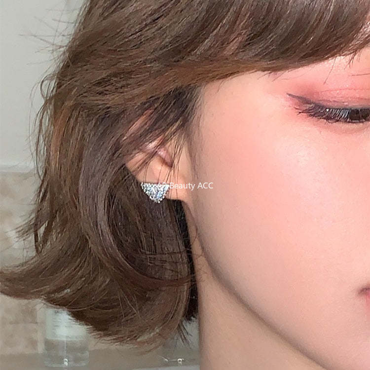 A관 - 입체 삼각형 모양 풀큐빅 스터드 귀걸이 [EH-4321] 25.12-3