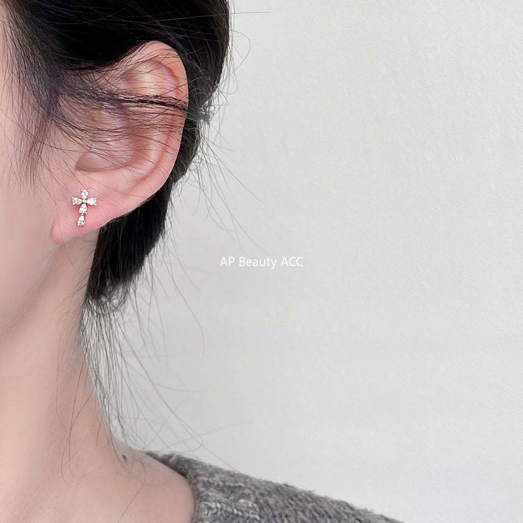 C관 - 미니 큐빅 십자가 로즈 골드 도금 은침 귀걸이 [3736] 24.04-1