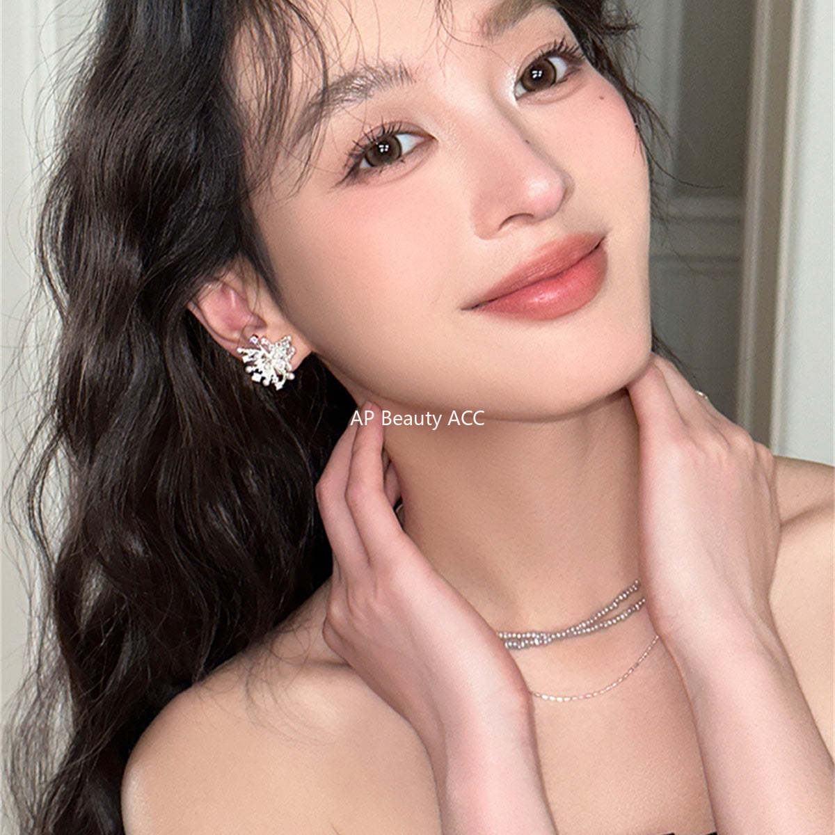 A관 - 불꽃 디자인 진주 귀걸이 [EH-4105] 25.10-4