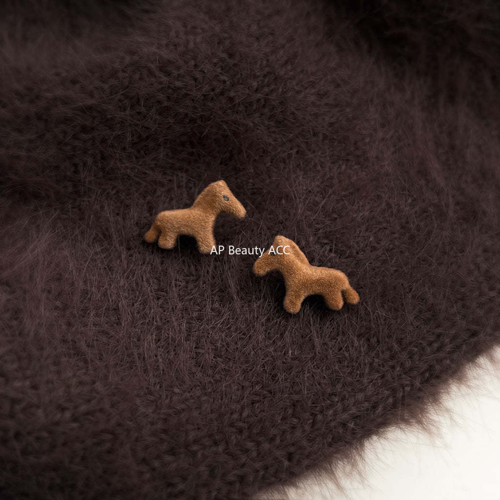 C관 - 925 은침 플록킹 벨벳 조랑말 귀걸이 [6995] 25.10-5