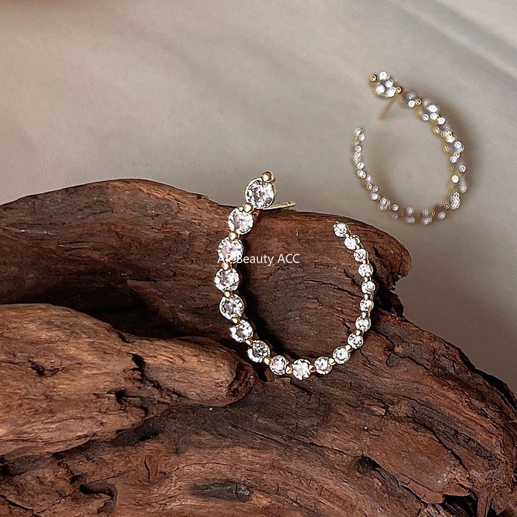 C관 - 프렌치 럭셔리 미니 큐빅 엘레강스 미니멀 귀걸이 [1965] 24.03-3