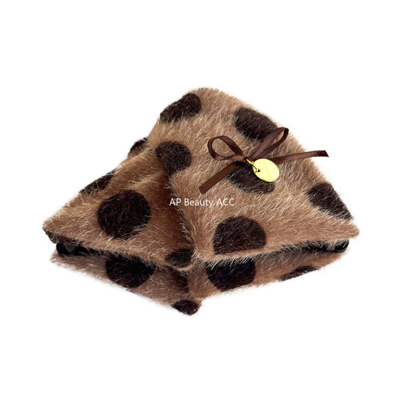 E관 - 플란넬 퍼 도트무늬 삼각형 대형 집게핀 [27615] 25.10-5