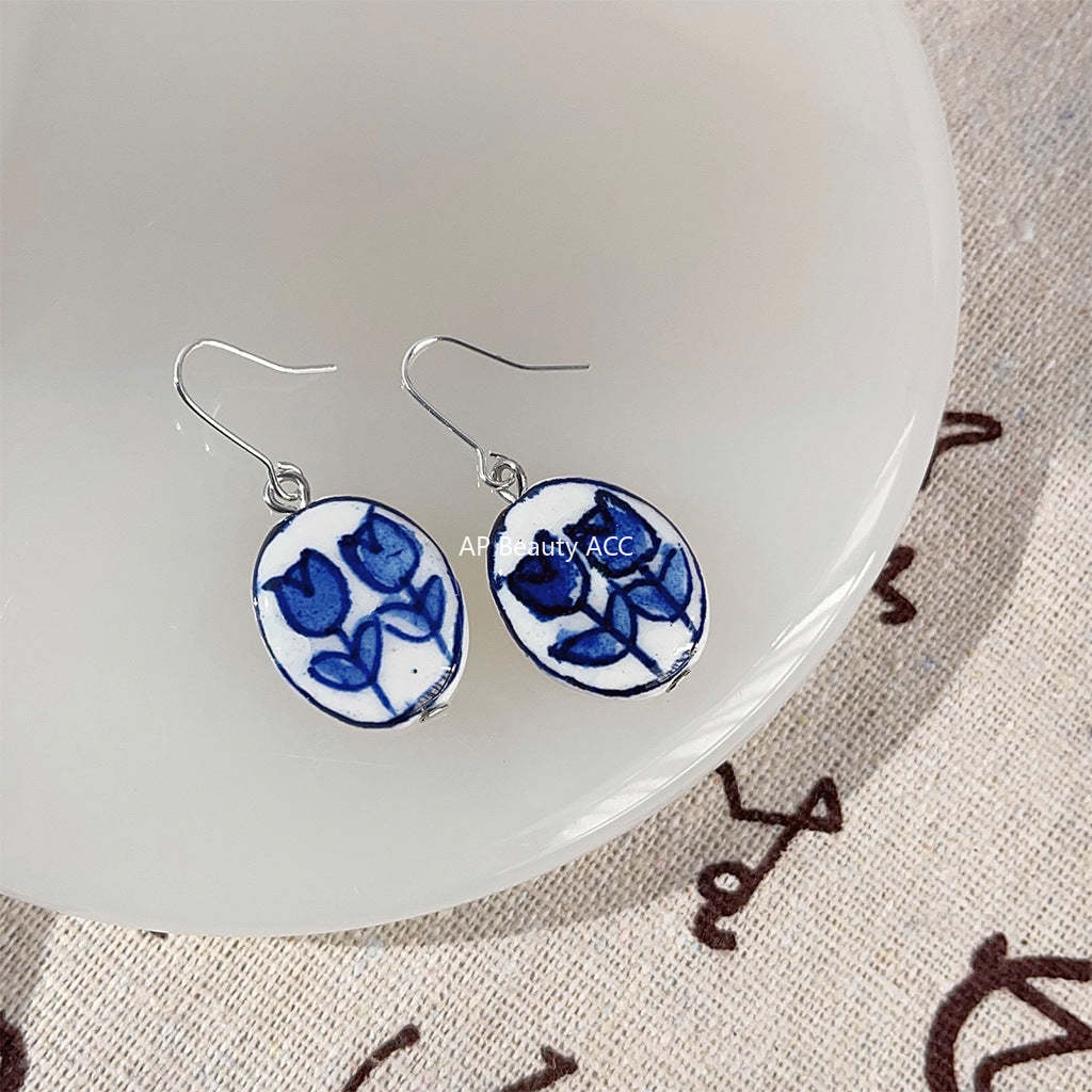 C관 - 청화 도자기 수공예 손그림 고전적 꽃 귀걸이 [3762] 24.04-1