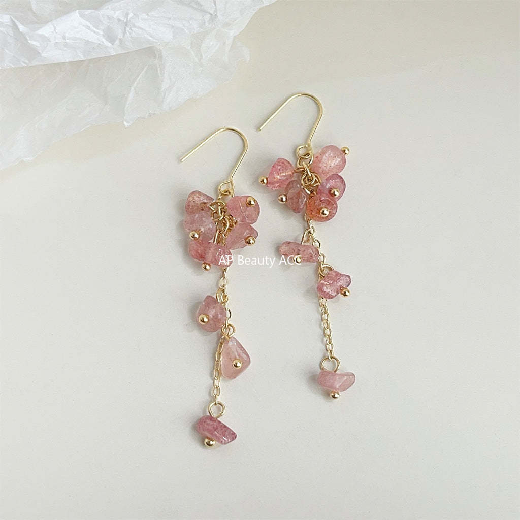 C관 - 14K 도금 숲 속 감성 천연석 스트로베리 쿼츠 원조 디자인 귀걸이 [4078] 24.05-3