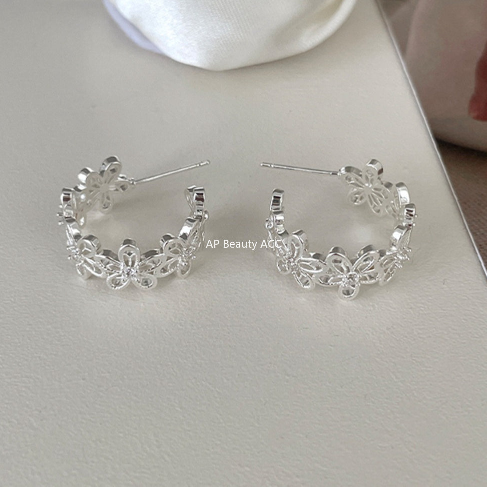A관 - 큐빅 라인 플라워 디자인 C형 귀걸이 [EH-4168] 25.10-3