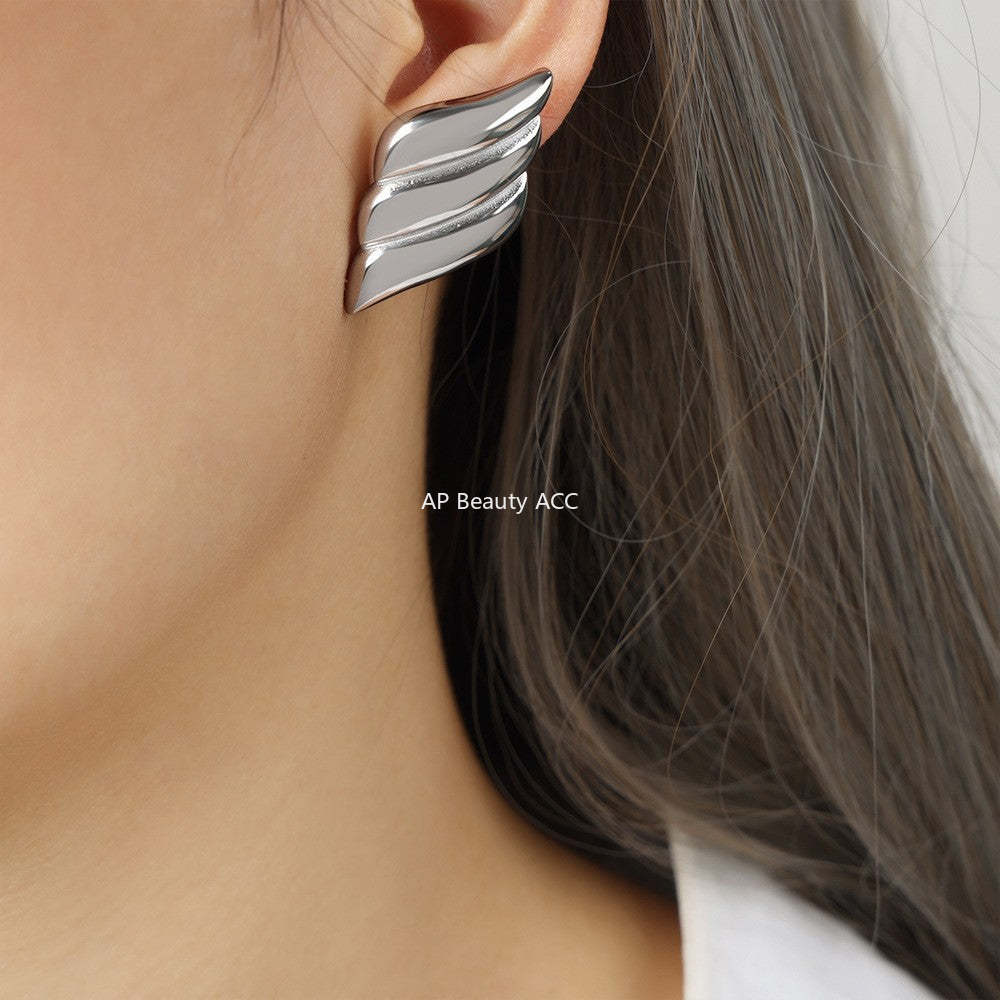 D관 - 날개 오일 코팅 18K 도금 스테인리스 스틸 귀걸이 [F1568-F1070] 25.02-1