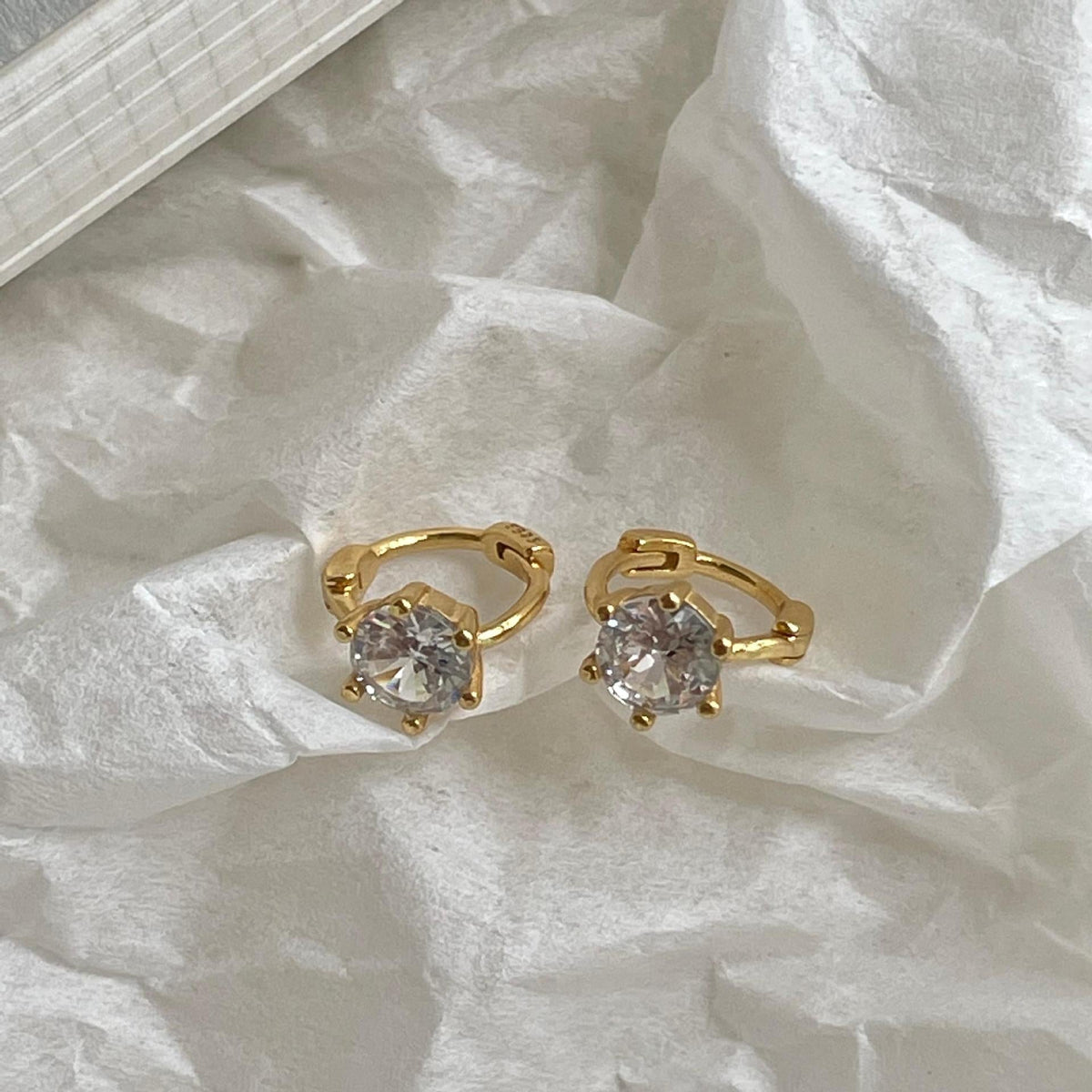 F관 - 925 실버 6프롱 큐빅 귀걸이 [C1420] 25.11-3