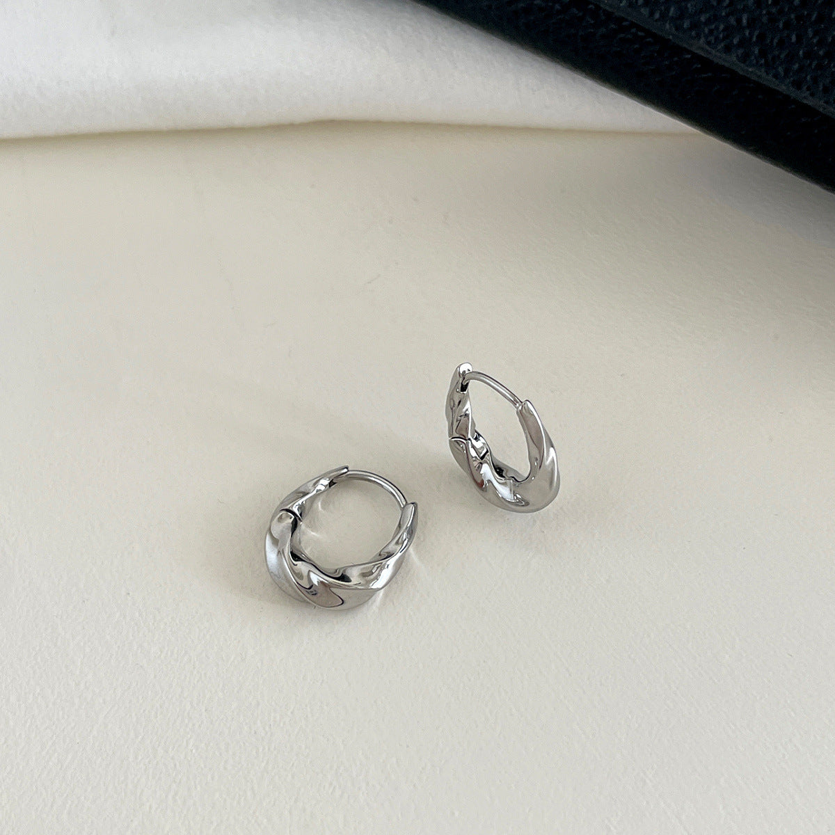 A관 - 925 은침 트위스트 링 귀걸이 [EH-4024] 25.10-2