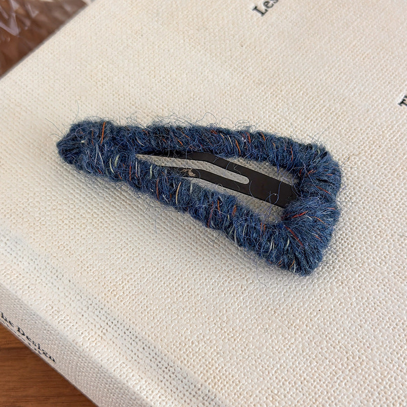 E관 - 니트실 스틸 삼각형 헤어핀 [27528] 25.10-1