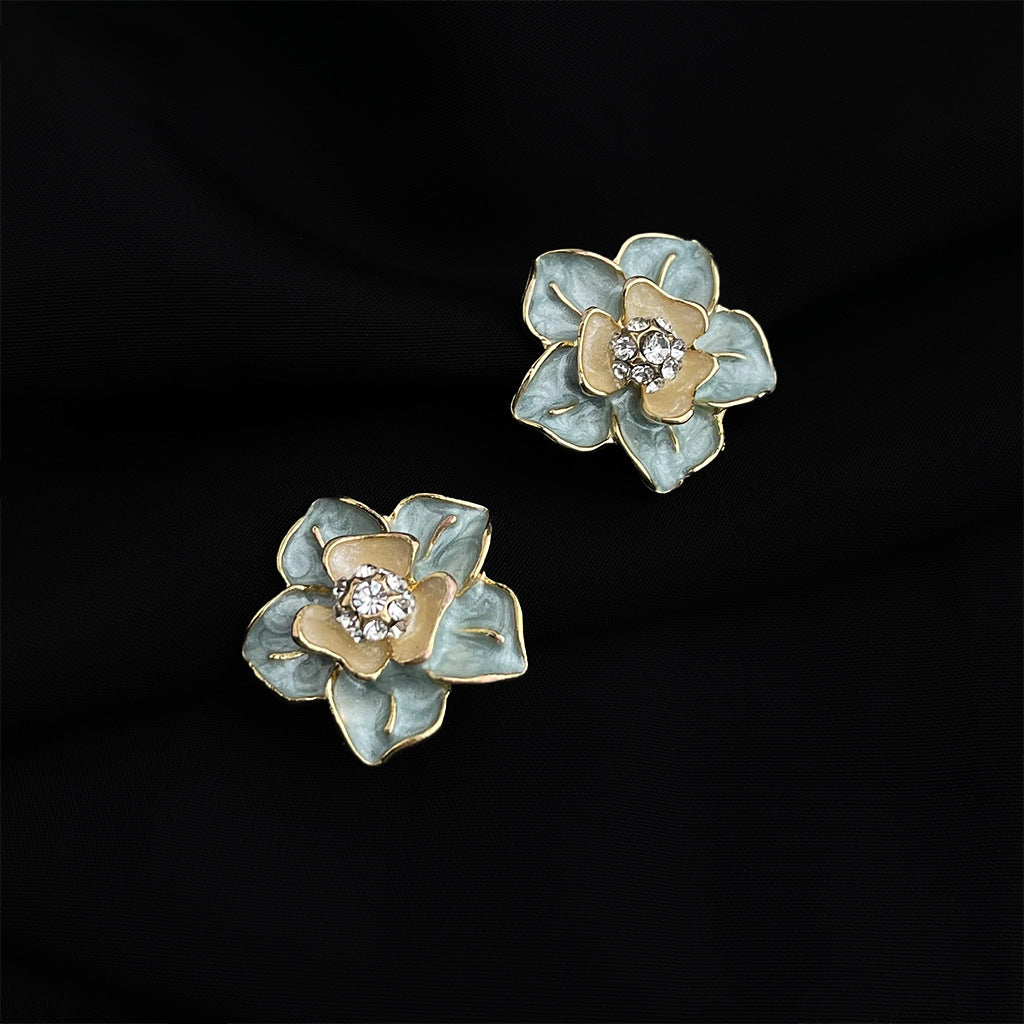 C관 - 18K 도금 에나멜 플라워 이어커프 귀걸이 [EJ0301S] 25.03-1