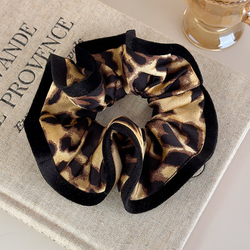 E관 - 호피 패턴 오버로크 곱창 헤어밴드 [27700] 25.11-4